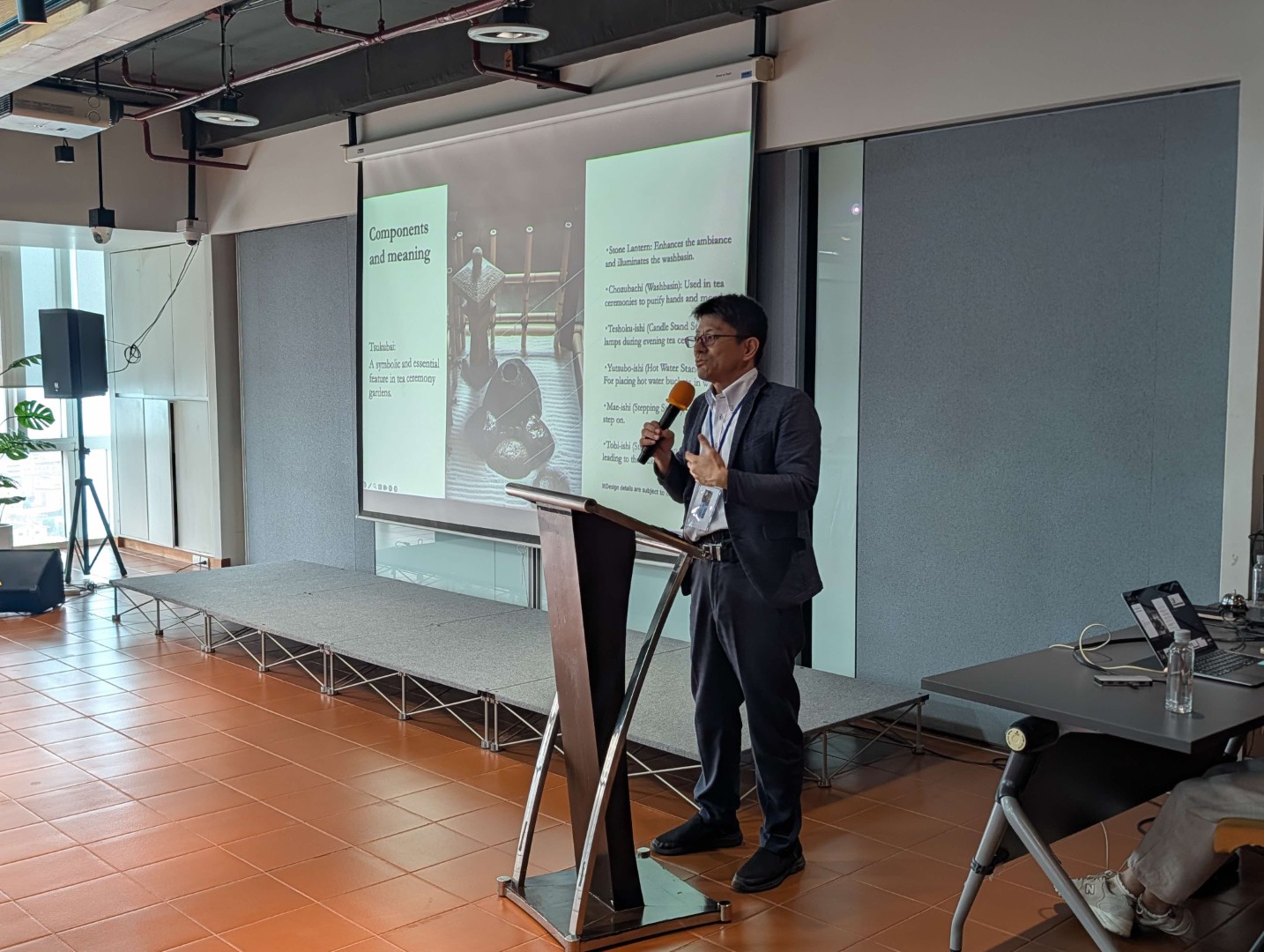 「MADE IN SHIMANE ～環境に配慮した技術やサービス、製品～」の様子